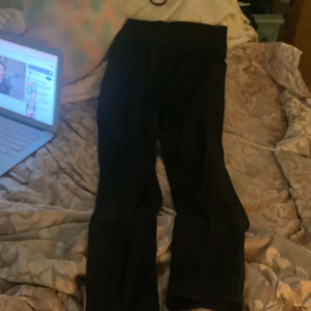Black comfortable leggings